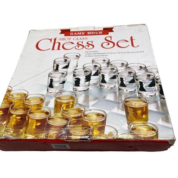 Game hour shot glass chess set brand new box 1 glass game board measuring READ - Picture 1 of 7
